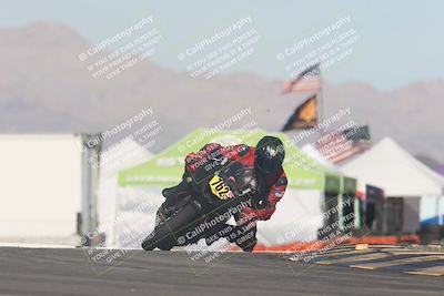 media/Jan-18-2026-CVMA (Sun) [[519f600f45]]/Race 12- Formula 40 MW and LW/